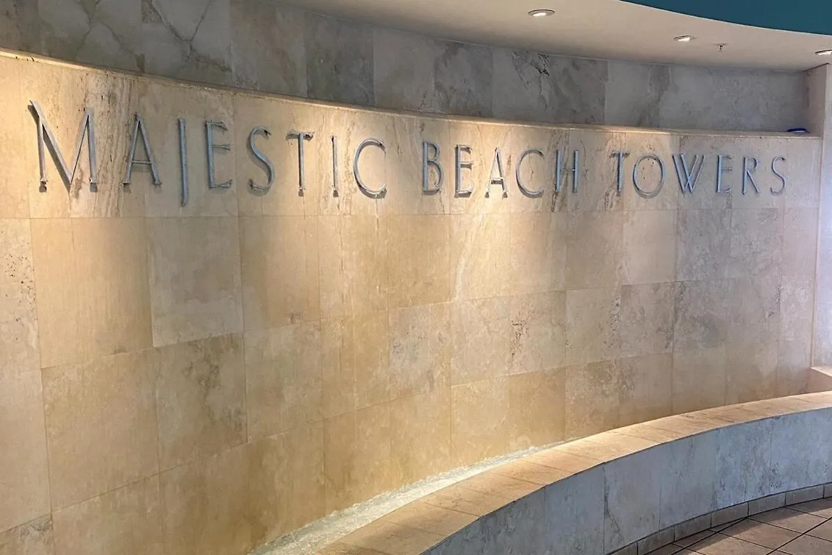 Stunning-Beachfront Condo At Majestic Beach - 6Th Floor Panama City Beach Apartman