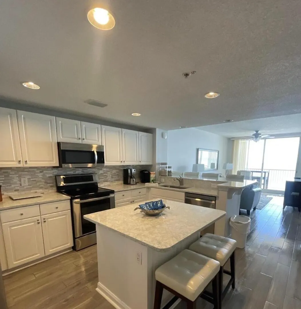 Stunning-Beachfront Condo At Majestic Beach - 6Th Floor Panama City Beach